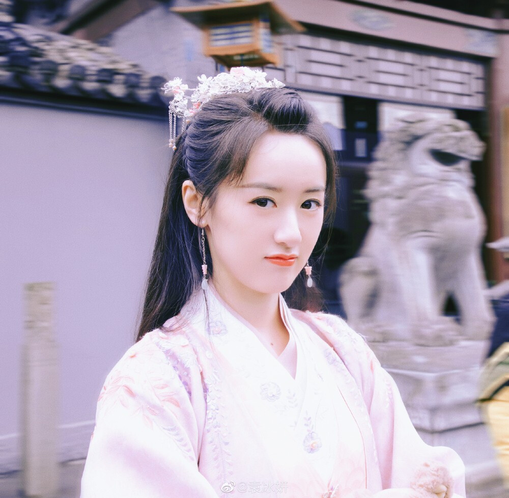 我会在每个有意义的时刻 远隔山海与你共存@袁冰妍