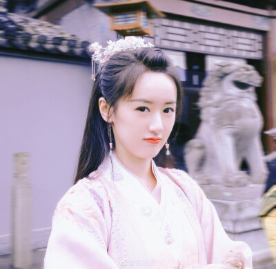 我会在每个有意义的时刻 远隔山海与你共存@袁冰妍