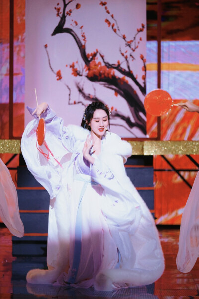 我会在每个有意义的时刻 远隔山海与你共存@袁冰妍