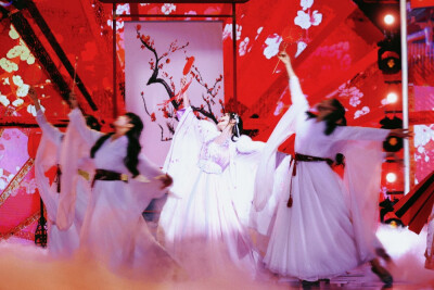 我会在每个有意义的时刻 远隔山海与你共存@袁冰妍