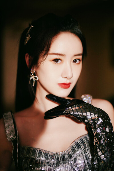 我会在每个有意义的时刻 远隔山海与你共存@袁冰妍