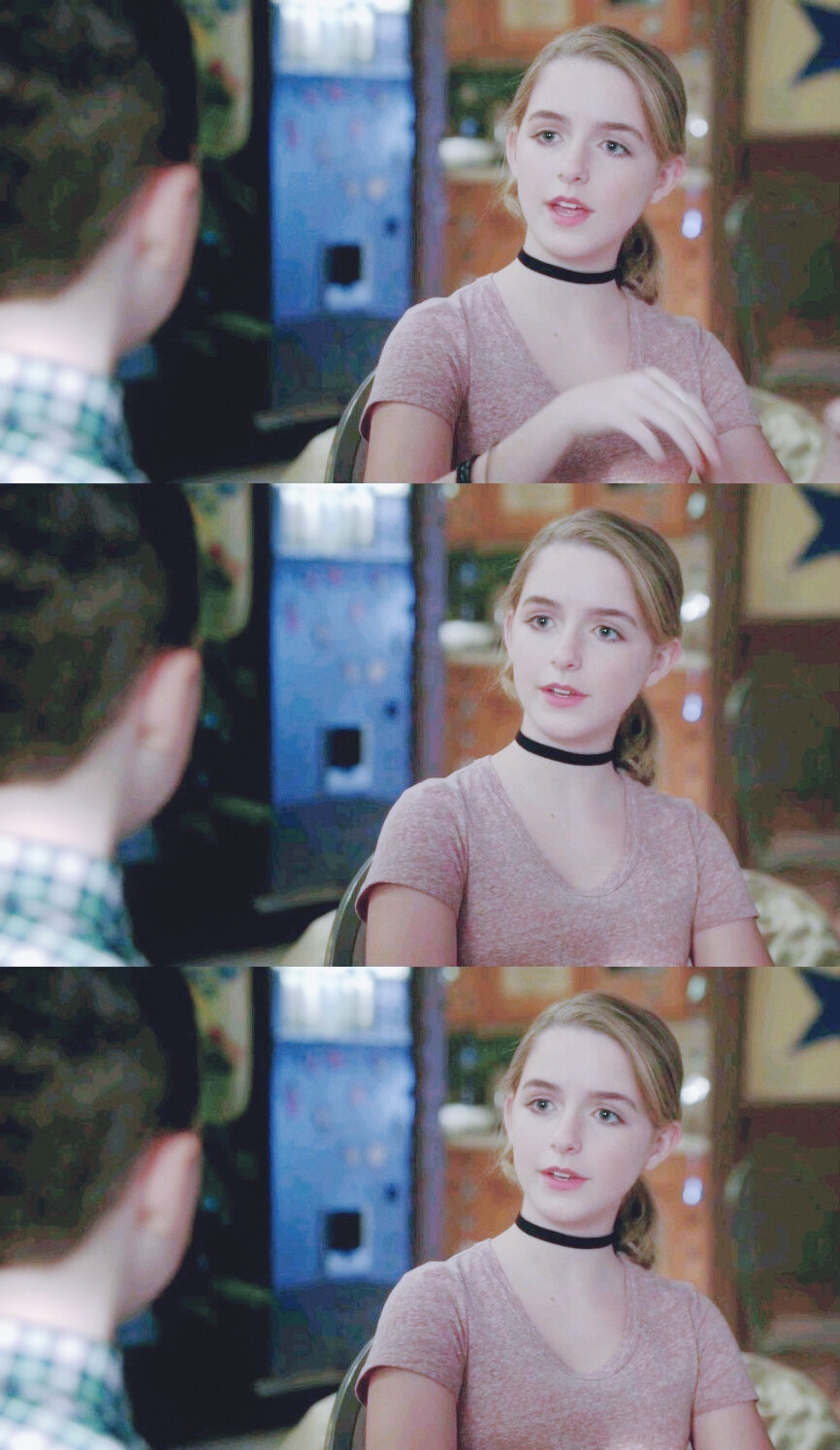 麦麦超美！！
原图#微博：@MutaCT#
自调
Young Sheldon| season 4 episode 4