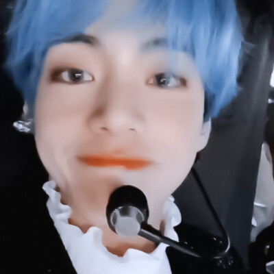 KIM TAEHYUNG'
·原截草莓星球