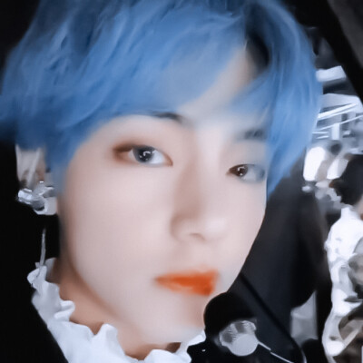 KIM TAEHYUNG'
·原截草莓星球