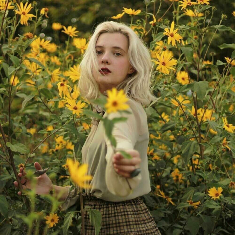 欧美/成熟/仙气/优质/女头
“终究是过客。”