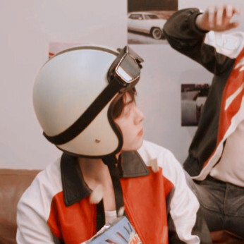 肖宇梁 曾舜晞
宇日俱曾 情头