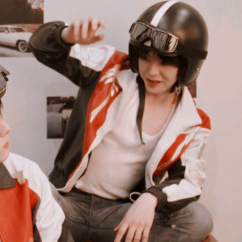 肖宇梁 曾舜晞
宇日俱曾 情头