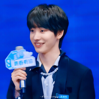 
 连准伟*很久以前的图
