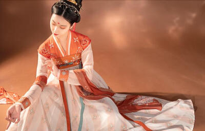 枕上鸳鸯睡红莲 叙几个当年