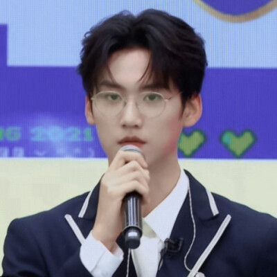 To
我喜欢他 四处碰壁 但却依然勇往直前的样子