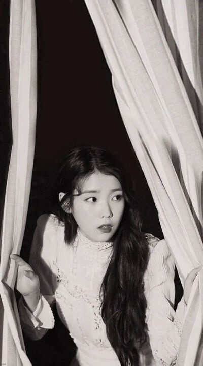 IU 壁纸