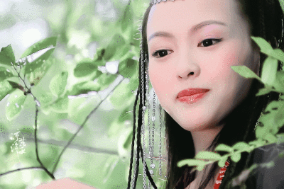 唐嫣 | 紫萱
cr:凉荔汽水