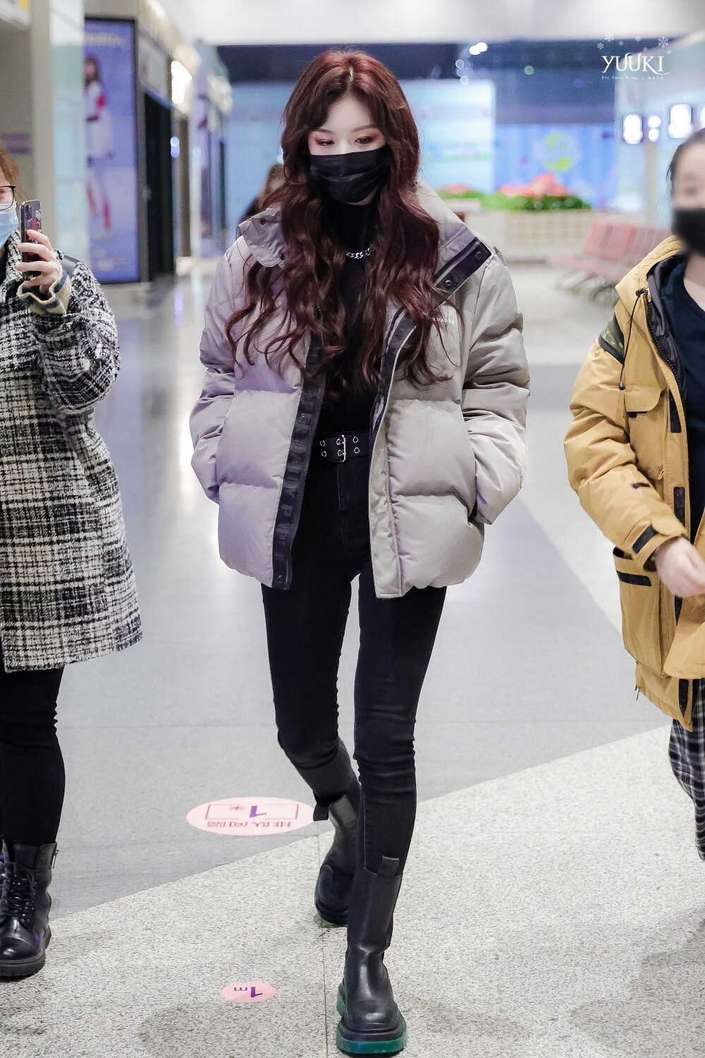 明星、私服、机场、街拍