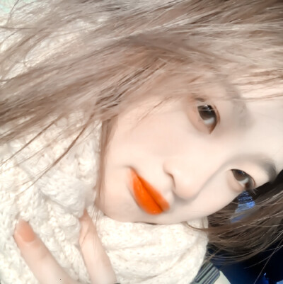 ■ 每天好冷 幸好有你
原截李优优