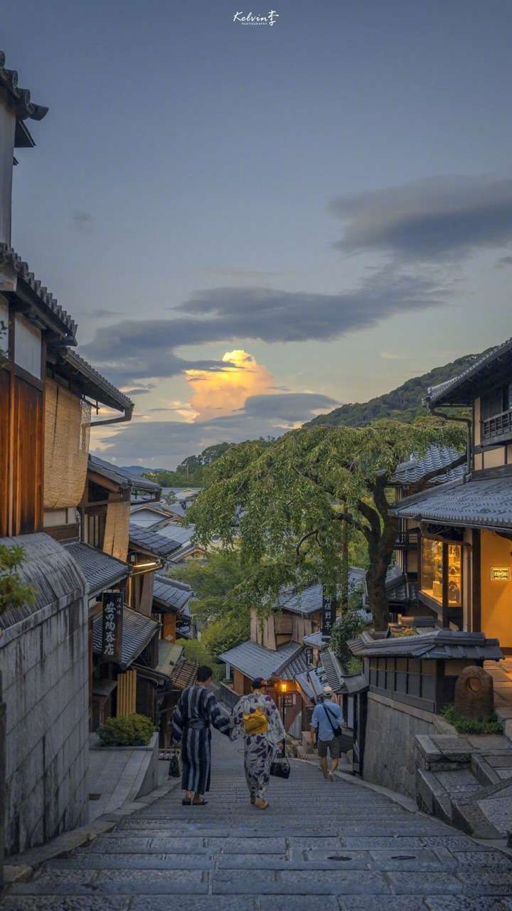 黄色实景壁纸
黄色/实景/壁纸/日本/绝美
礼貌抱图