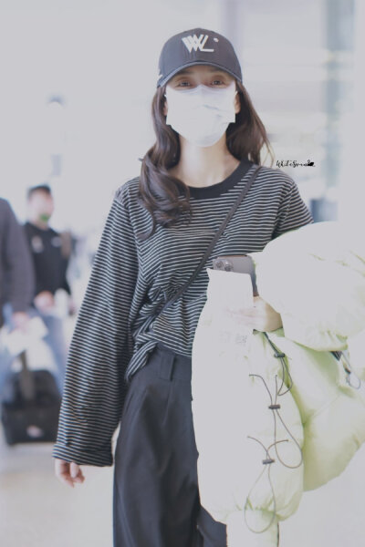 angelababy《理想照耀中国》，童英老师。