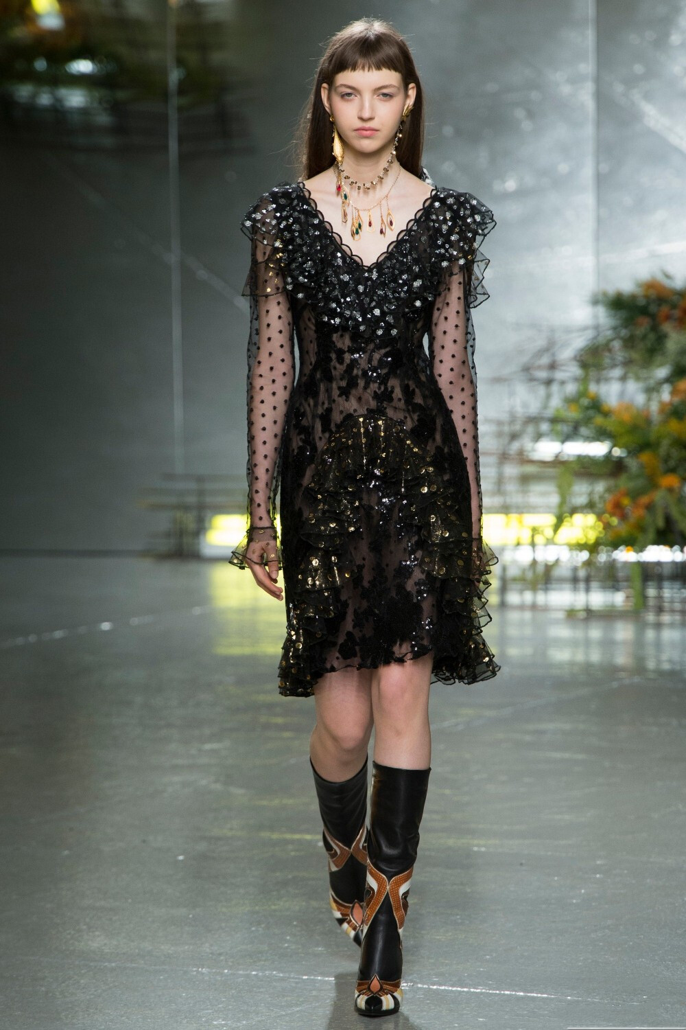 秀场、时装周、时尚、模特