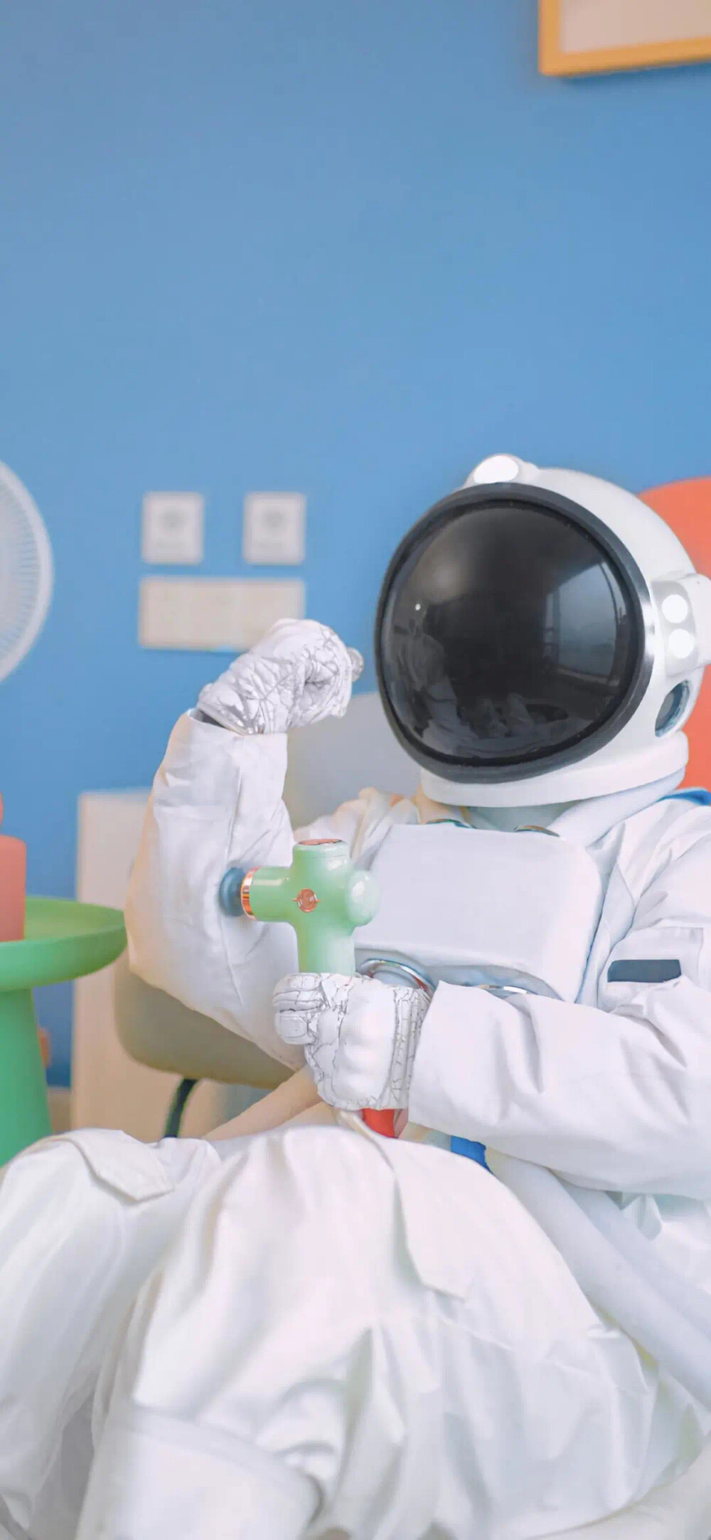 孤单宇航员 壁纸
侵权删