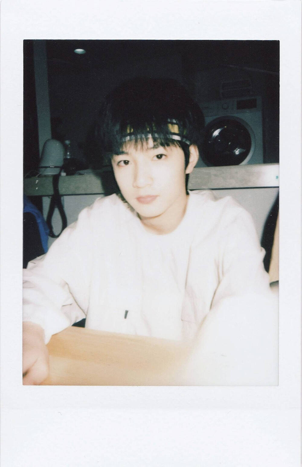 刘耀文 1拍立得
“凛冬散尽 星河长明