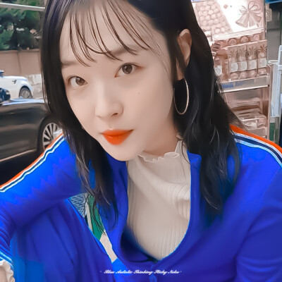 ◦ 漂 亮 不 是 原 罪 · 崔 雪 莉