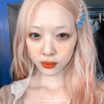 ◦ 漂 亮 不 是 原 罪 · 崔 雪 莉