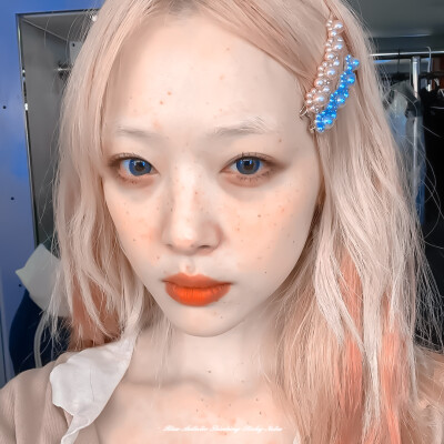 ◦ 漂 亮 不 是 原 罪 · 崔 雪 莉