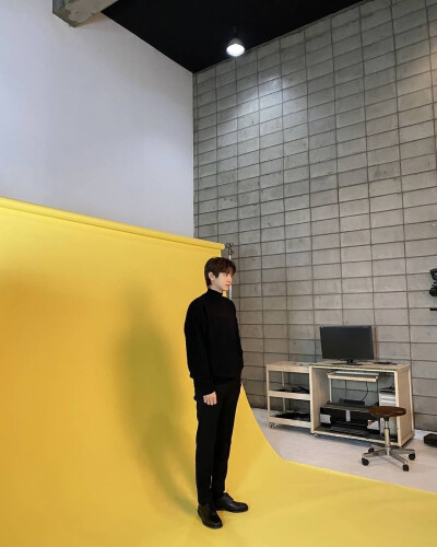 EXO 朴灿烈 帅哥回来了