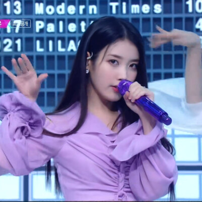 IU/注明雾眠山
7张