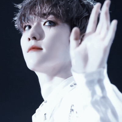 “上东区没有爱情，而我要爱情，也要你”
边伯贤
cr.LOVEAPPEAL