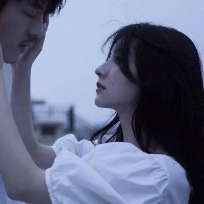 都快忘了你笑起来有多好看