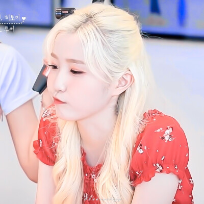 
曺柔理/本田仁美/申留真*cr.沈喃月
