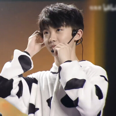 马嘉祺可二改
改图收藏专加注ID不注别改