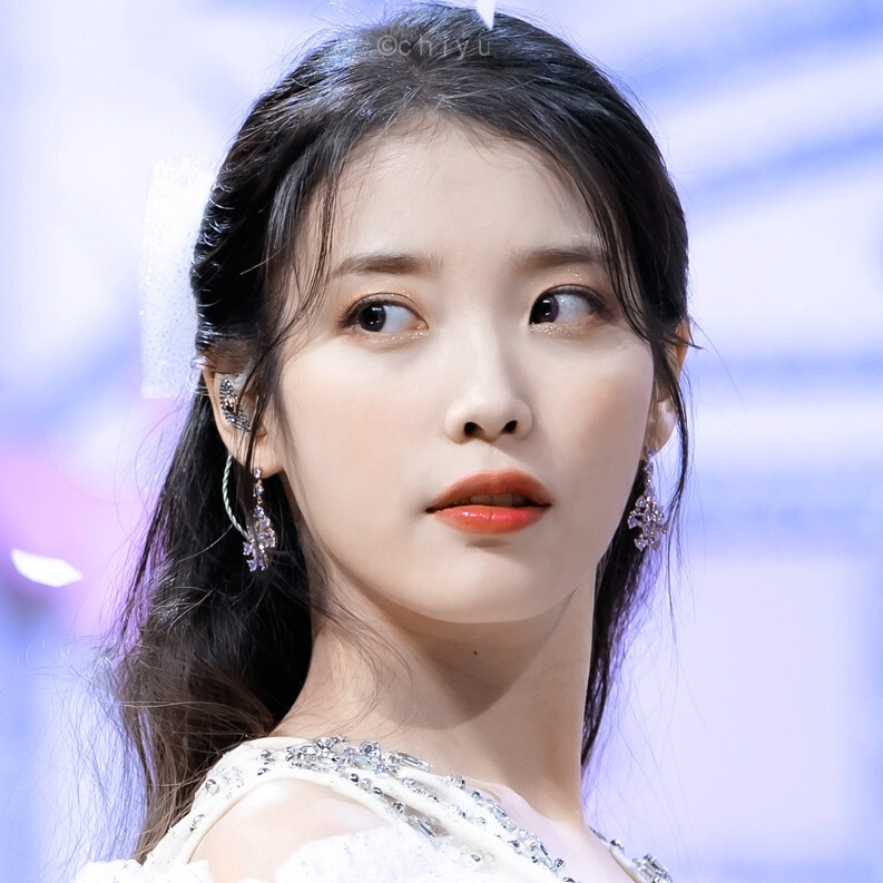 IU