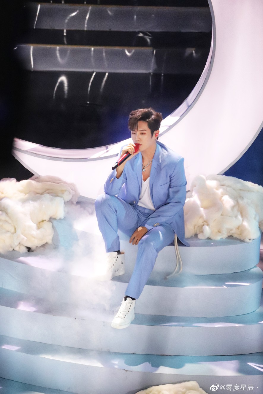 210222金曲青春录制uniq李汶翰crlogo