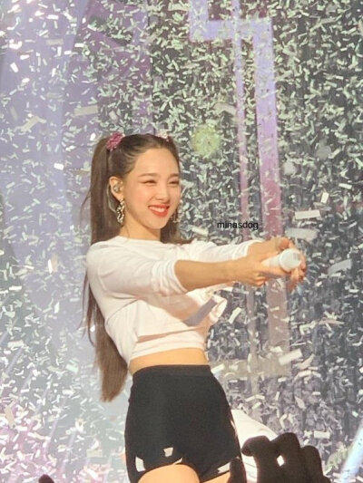 林娜琏 nayeon