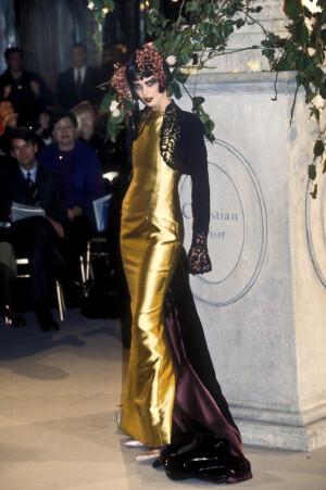 Christian Dior Fall 1997 RTW ​