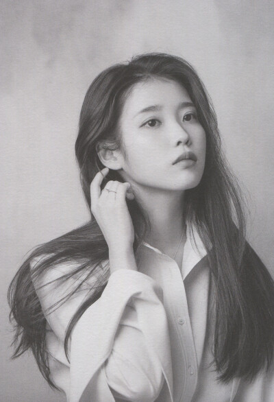 李知恩 iu
cr.dlfmadltkd