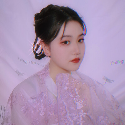 第一件汉服