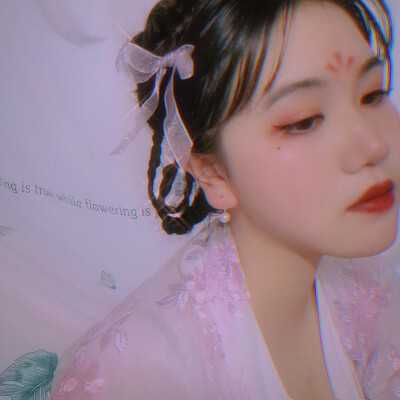 第一件汉服