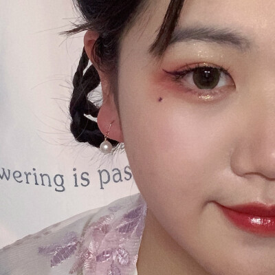 第一件汉服