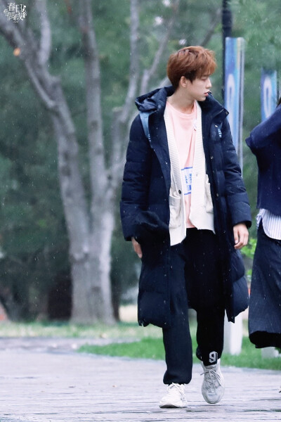 2021.4.2 余景天 饭拍高清