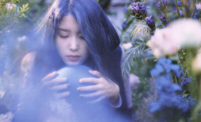 IU迷你五辑＜Love，Poem＞扫图