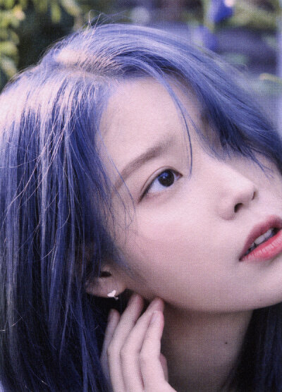 IU迷你五辑＜Love，Poem＞扫图