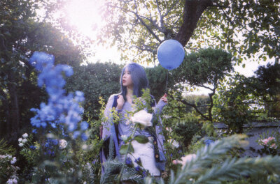 IU迷你五辑＜Love，Poem＞扫图