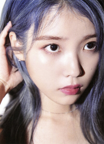 IU迷你五辑＜Love，Poem＞扫图