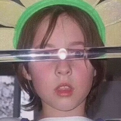 点赞加关注，让我冲个认证