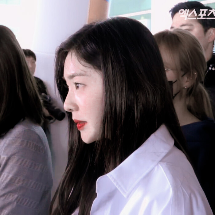 裴珠泫头像
原截小闲星斗