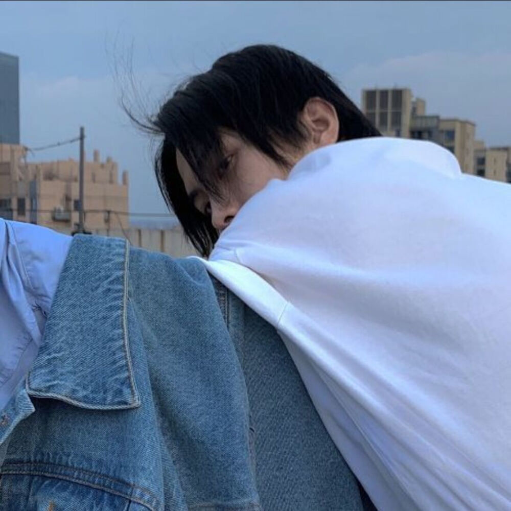 08君卿男生头像