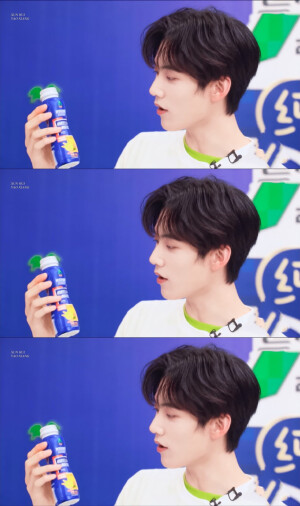 周柯宇|宝贝太可爱啦
图源微博@巡回遥想