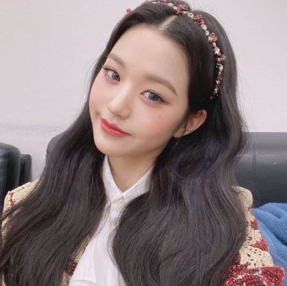 izone 张元英 金采源